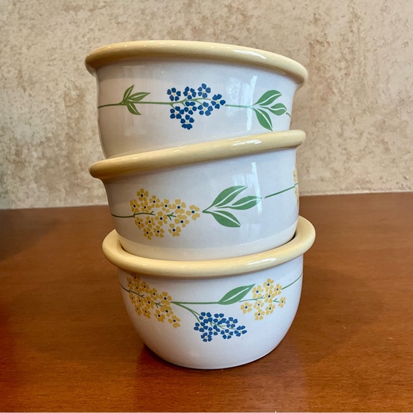 Three Corelle Ramekins - Picture 2 of 8